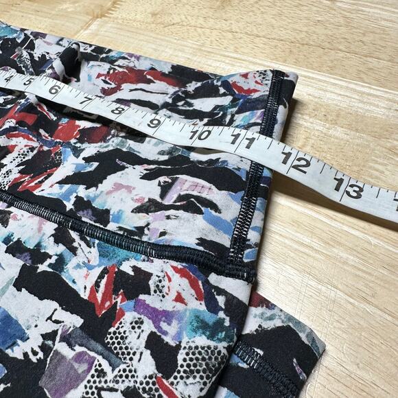 Lululemon Wunder Under Hi-Rise 1/2 Tight Culture Clash Multi Black Size 4 EUC - Picture 7 of 9